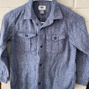 Boys Old Navy long sleeve button down